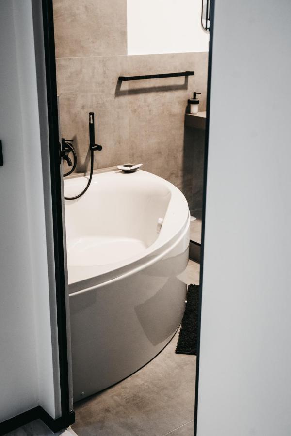 Greta Apartments Taranto Dış mekan fotoğraf